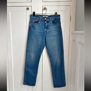 Levi’s Wedgie Straight